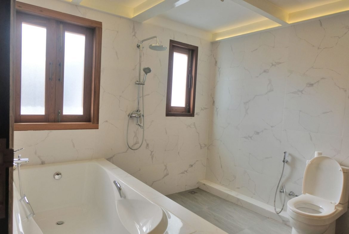 bathroom - yangon real estate