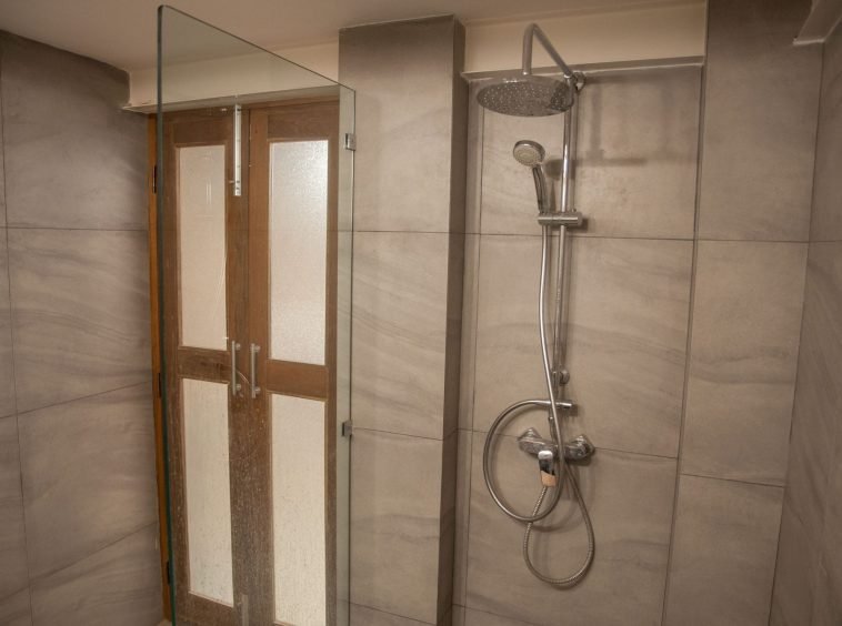 Shower in Heritage Apartment