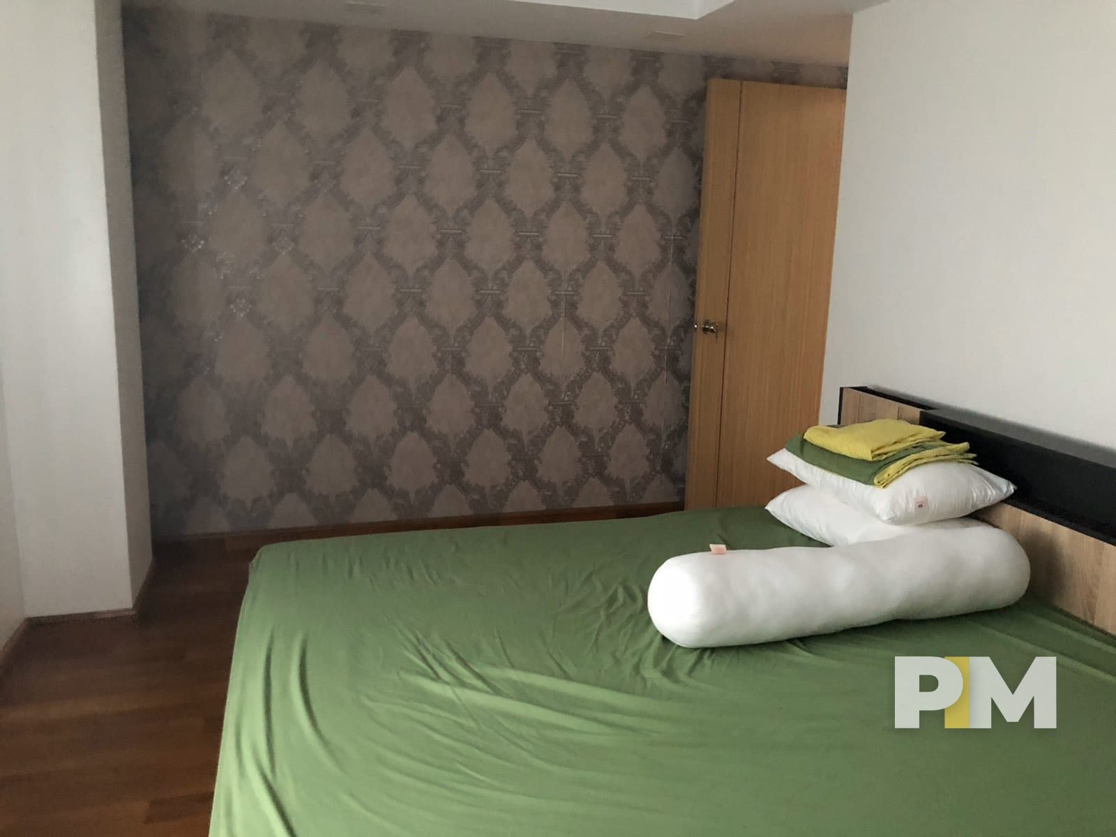 bedroom in apartment for sale in yangon