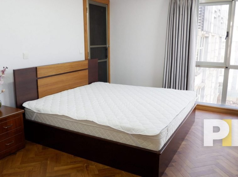 Bedroom in apartment for rent in Sanchaung