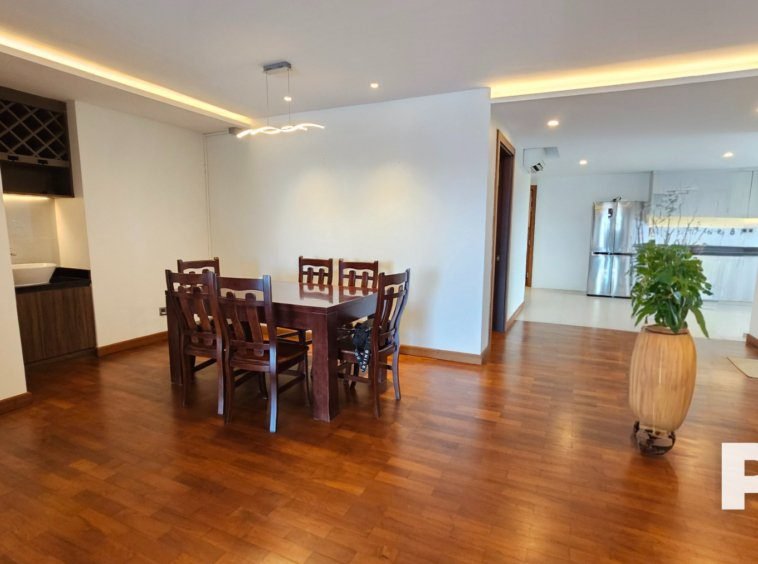 Sanchaung Condo for rent in Yangon Livingroom