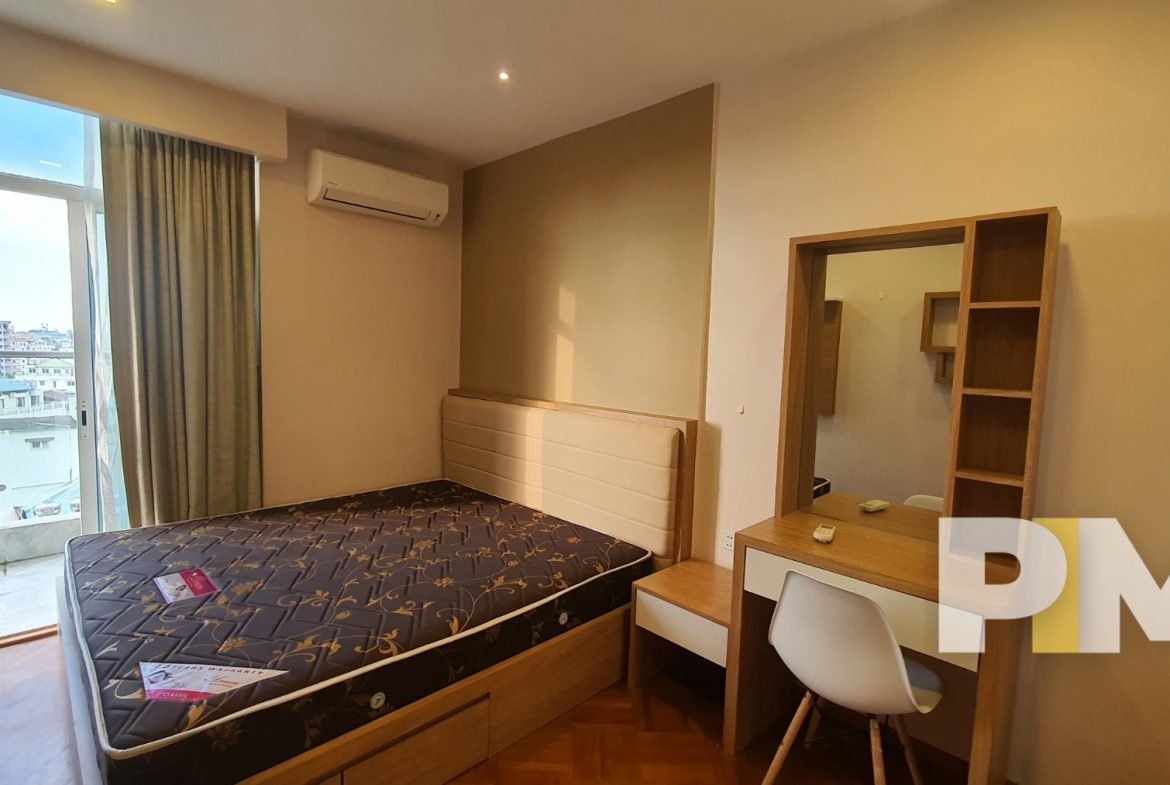 bedroom with makeup table - yangon real estate