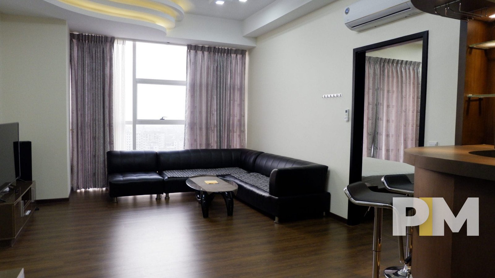 living room - apartment for rent in sanchaung