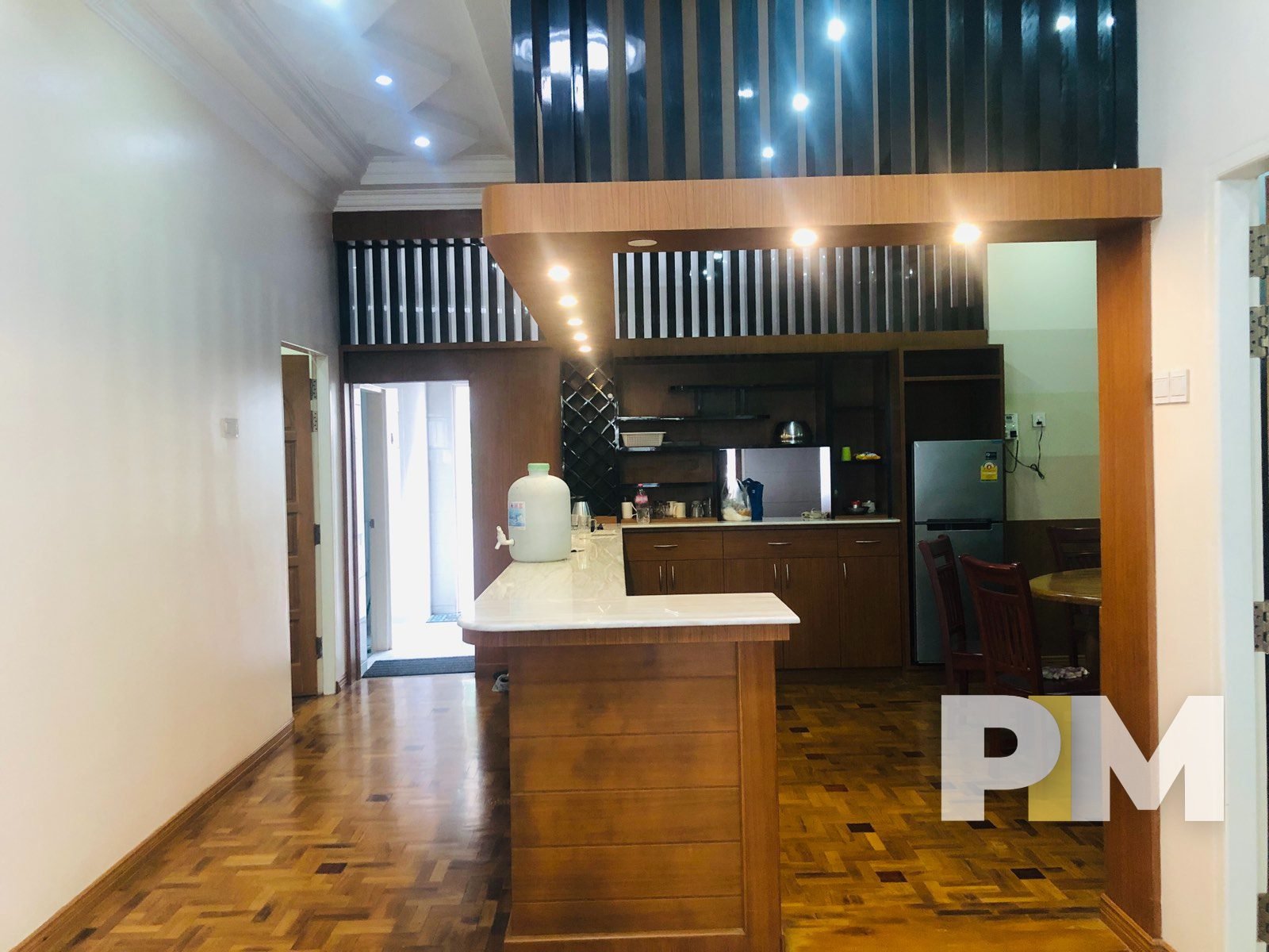 lobby with bar counter - house for rent in bahan