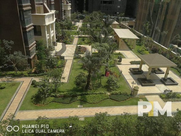 garden in golden city complex