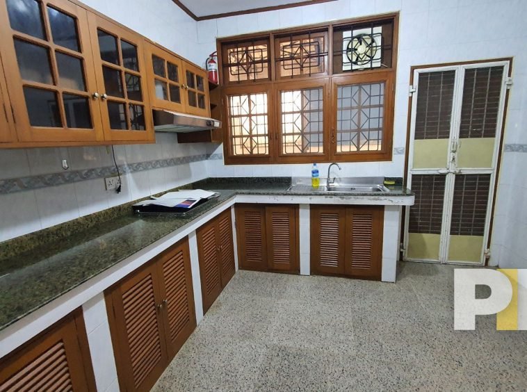 kitchen - office space for rent in bahan