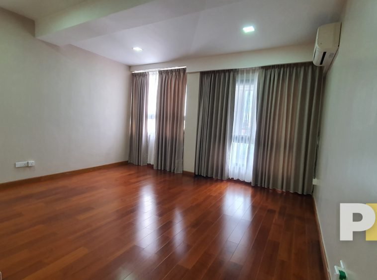 bedroom - property in Yangon