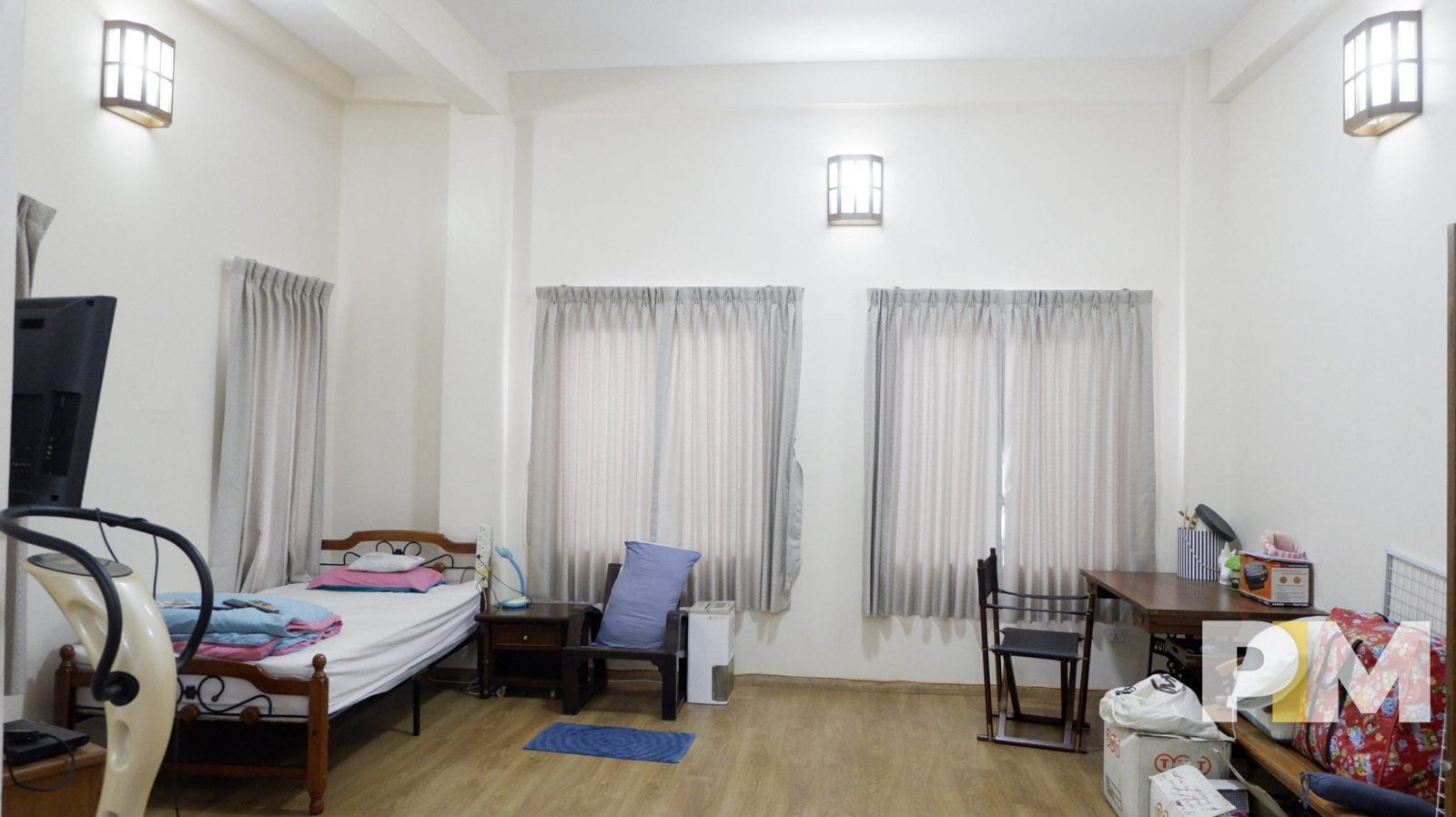 Bedroom with working table - Yangon Real Estate
