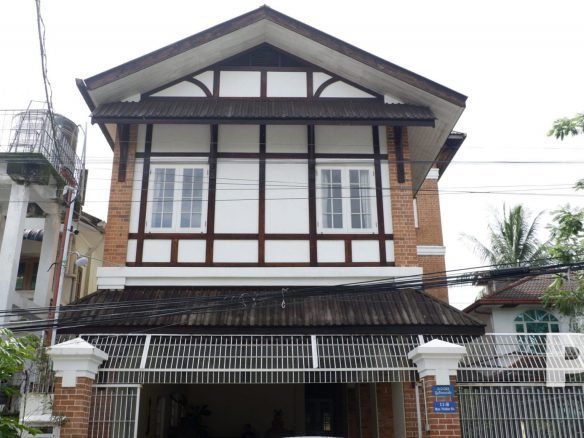 Front view - house for rent in Yankin