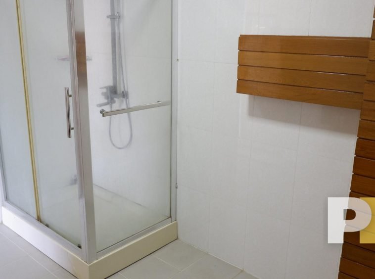 bathroom with tub - Real Estate in Yangon