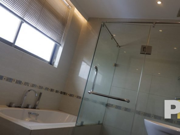 bathroom with tub - Yangon Real Estate