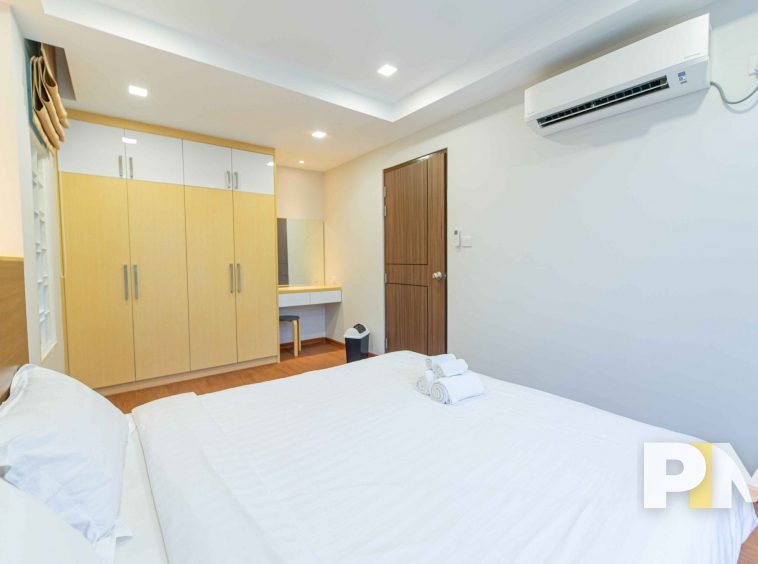 bedroom with air conditioning - Real Estate in Yangon