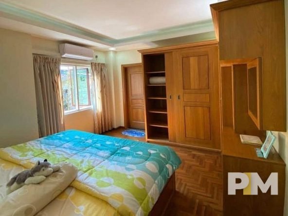 bedroom with wardrobe - Real Estate in Yangon