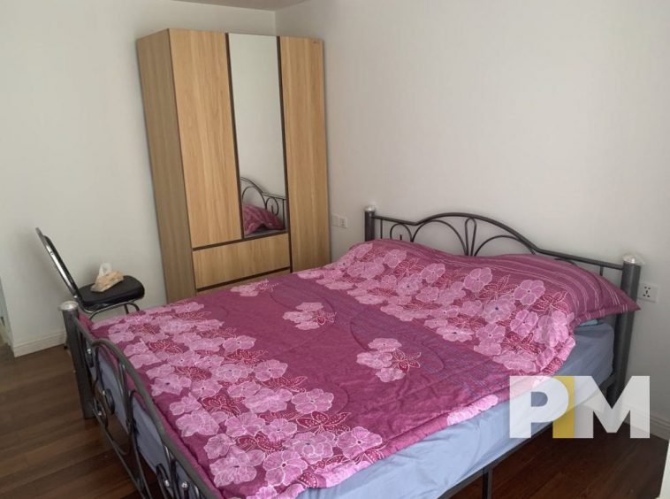 bedroom with wardrobe - condo for rent in Yankin