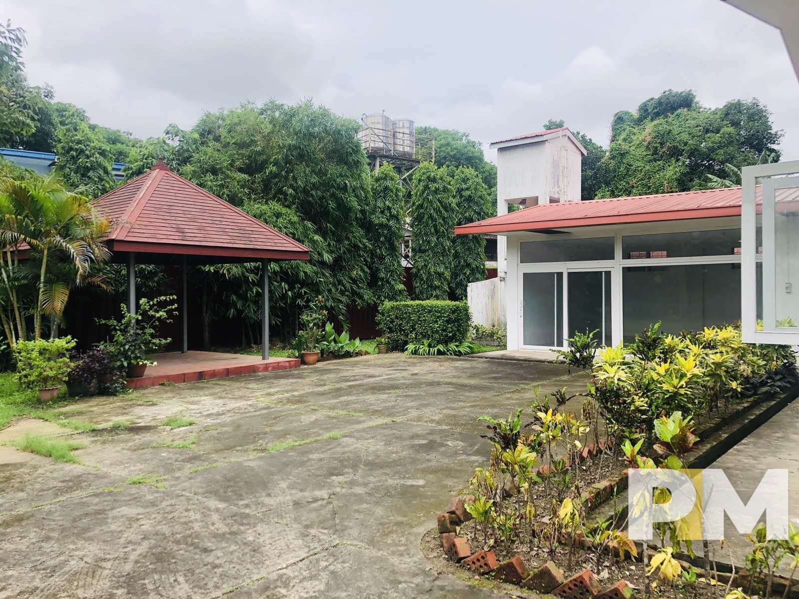 car parking with driveway - properties in Yangon