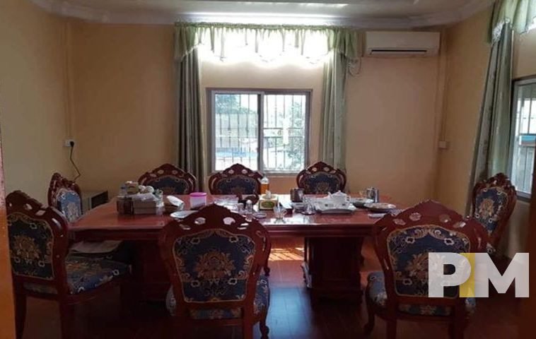dining table and chairs - properties in Yangon