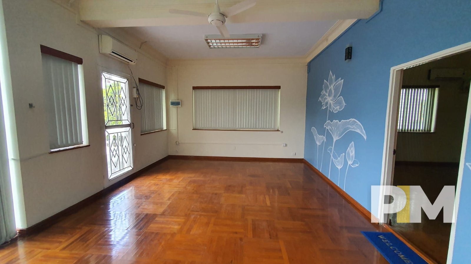 free room with air conditioning - Yangon Real Estate