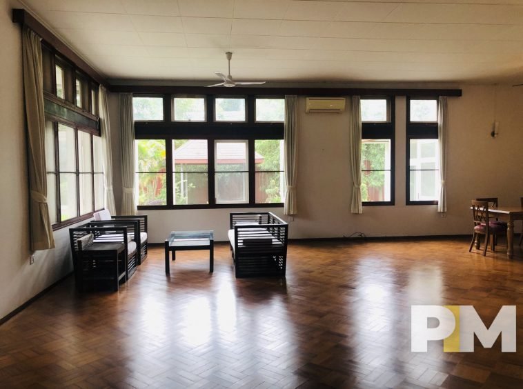 living room with coffee table - Real Estate in Yangon