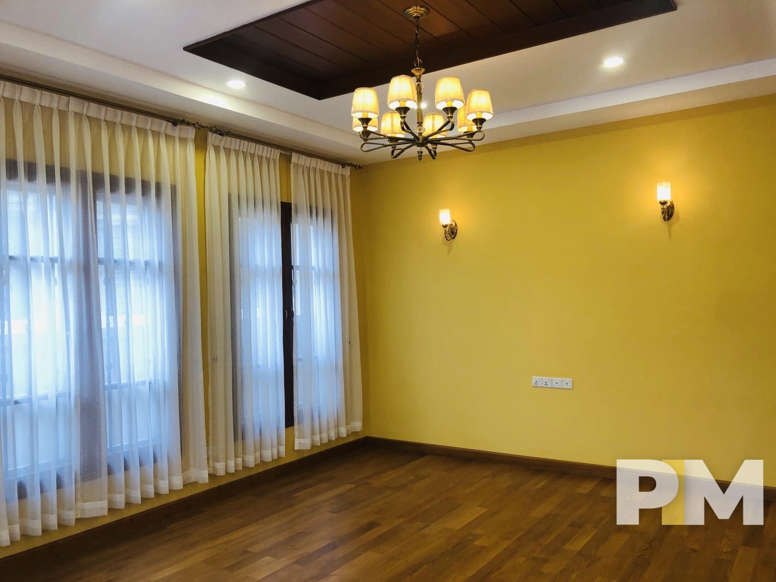 room with ceiling lighting - Real Estate in Yangon
