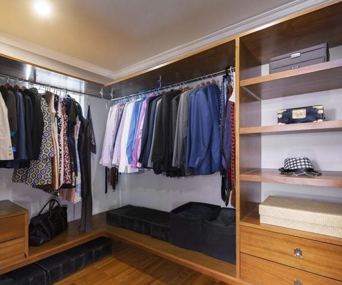 wardrobe - property in Yangon