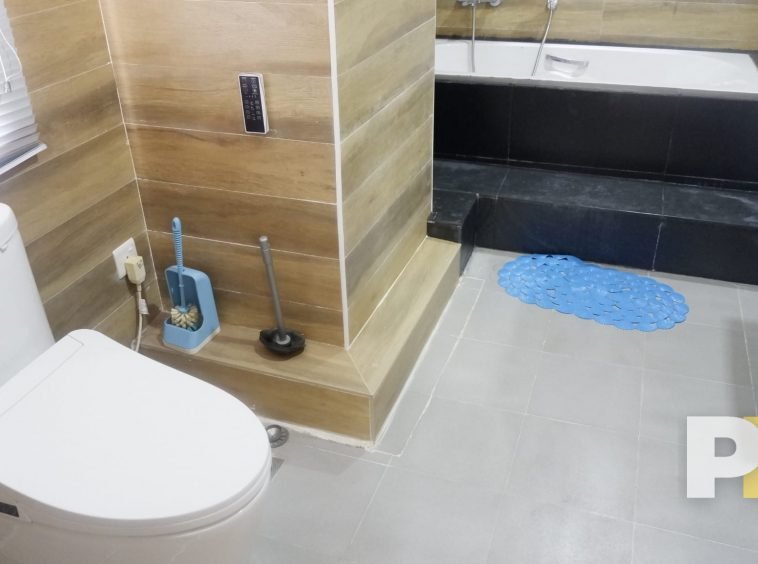 bathroom with bathtub - Myanmar Property