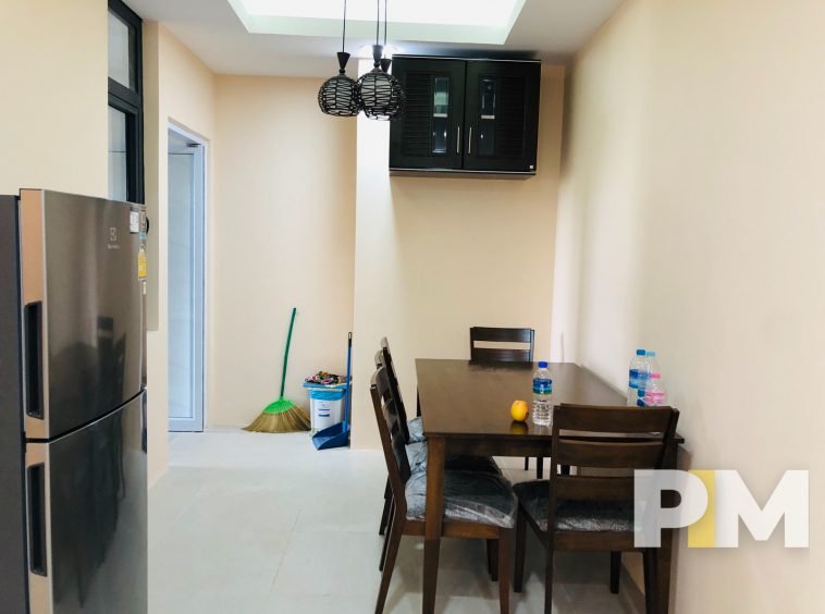 kitchen with fridge - Condo for rent in Bahan