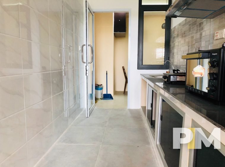 kitchen with microwave - Real Estate in Yangon