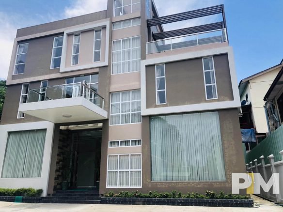 House for rent in Mayangone