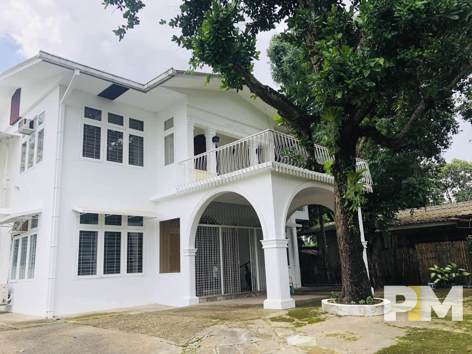 House for rent in Mayangone