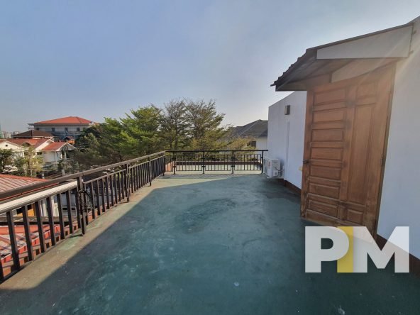 balcony - Yangon Luxury House