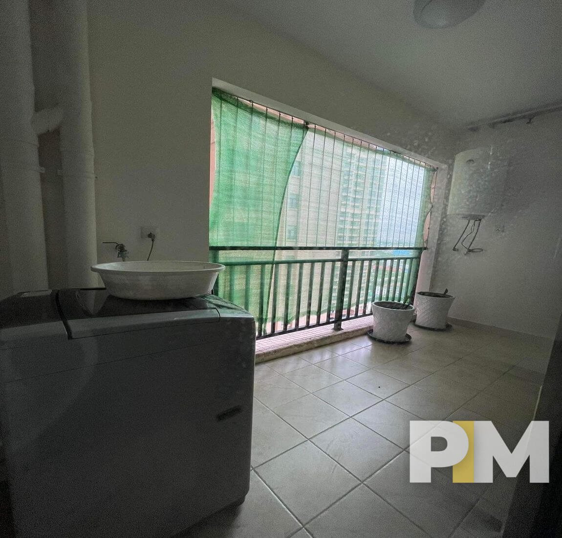 balcony with washing machine - property in Myanmar