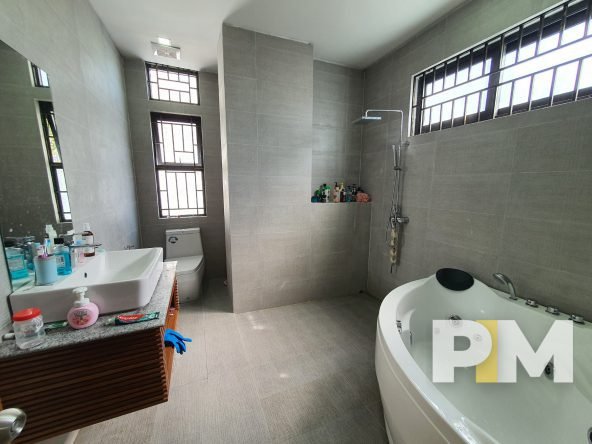 bathroom with bathtub - Yangon Real Estate