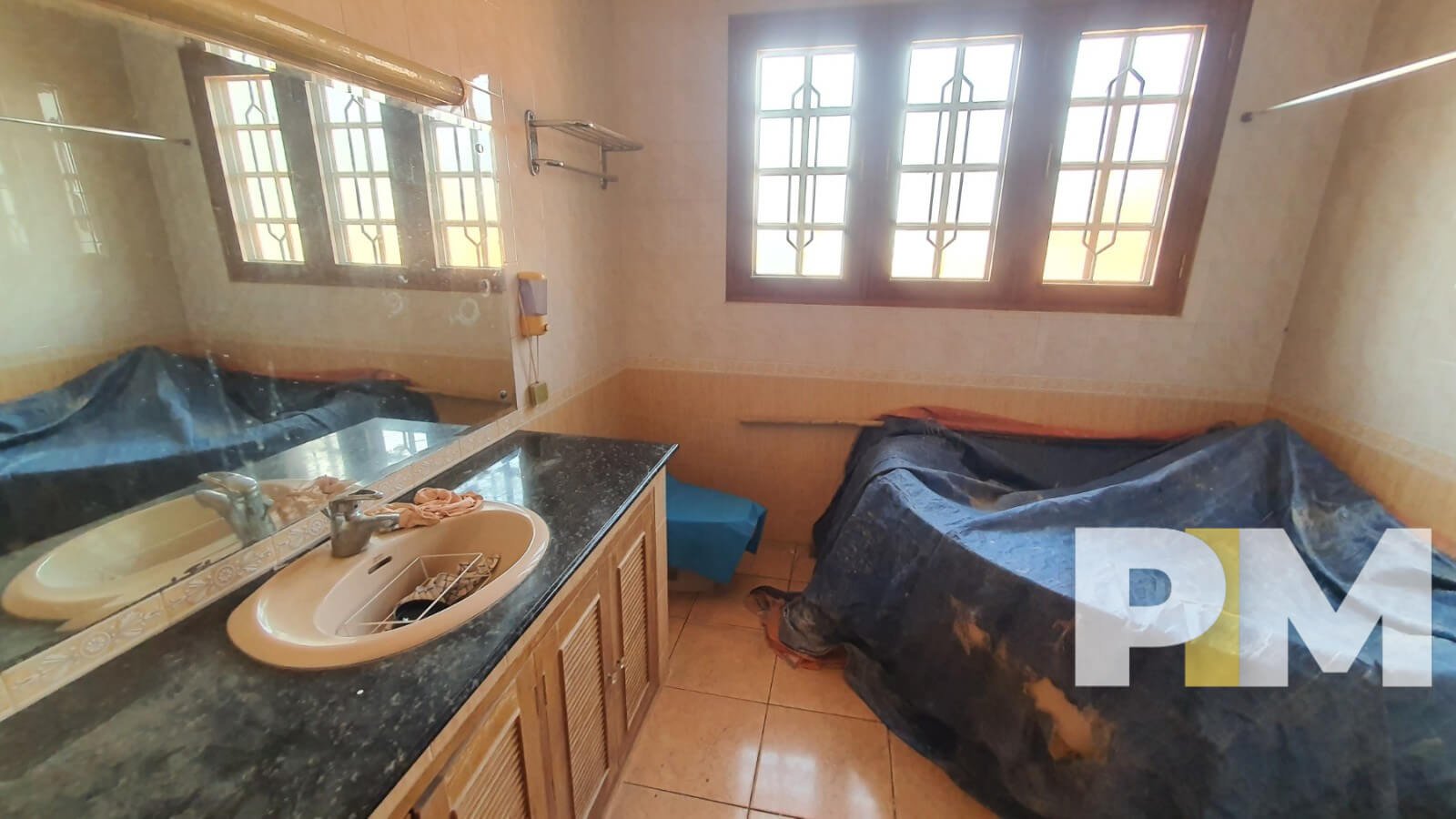 bathroom with mirror - properties in Yangon