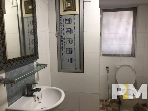 bathroom with sink - Condo for rent in Yawmingyi