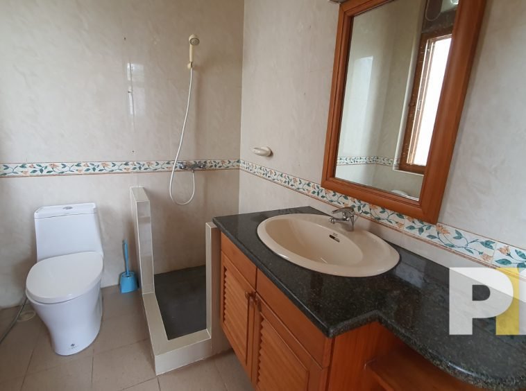 bathroom with sink - Rent in Yangon