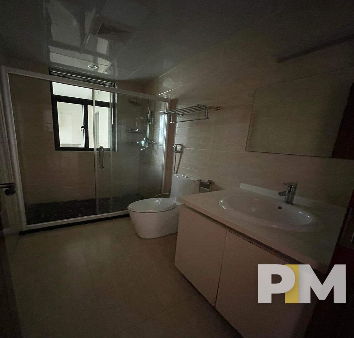 bathroom with tub - Real Estate in Myanmar