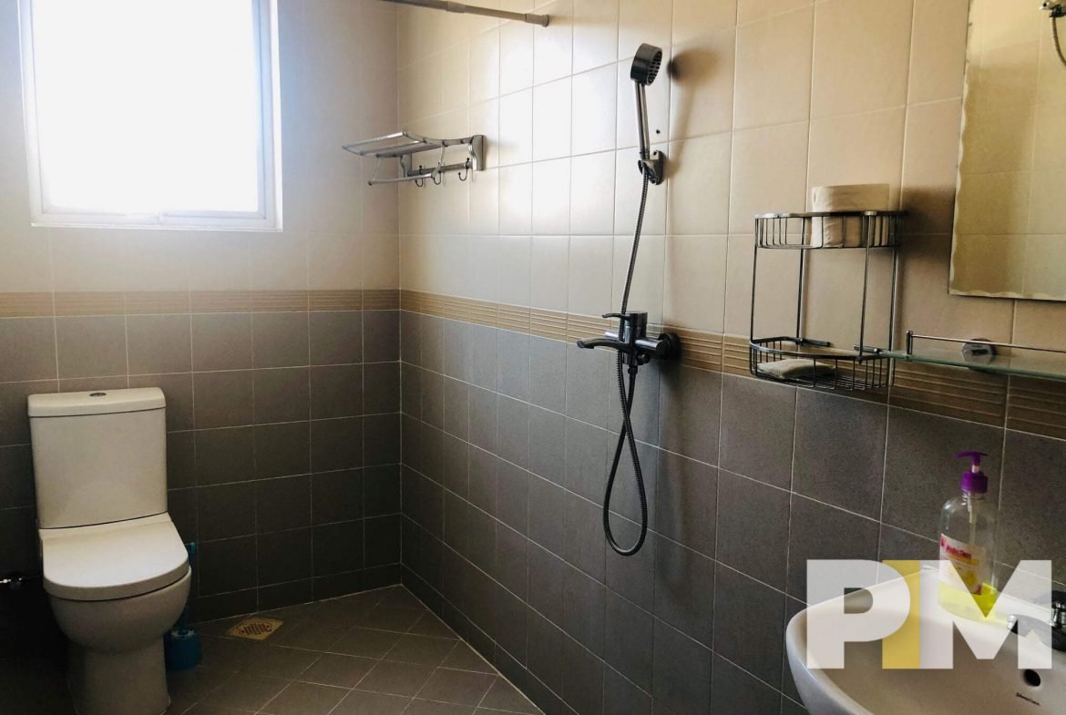 bathroom with tub - Real Estate in Yangon