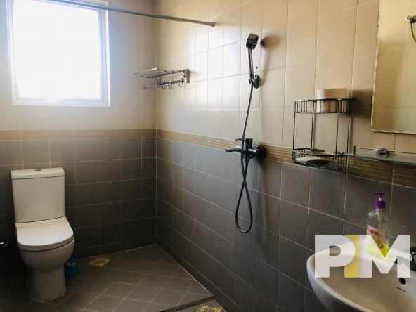 bathroom with tub - Real Estate in Yangon