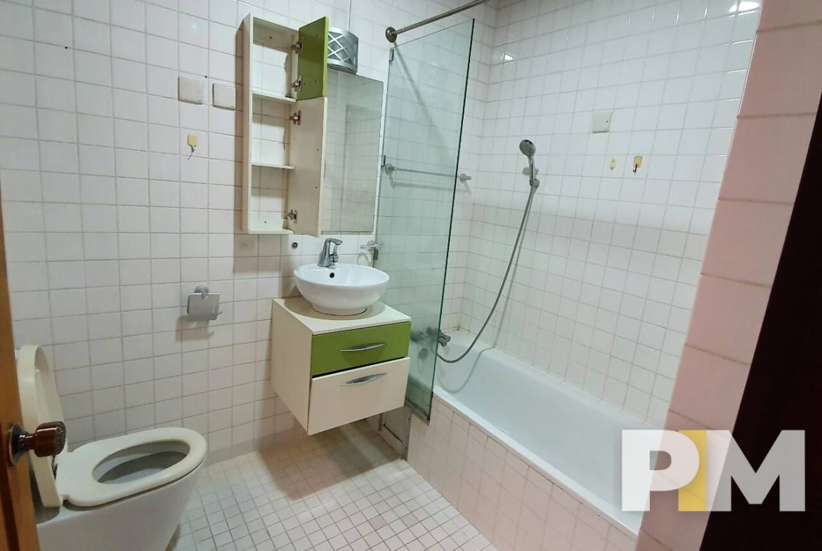 bathroom with tub - Yangon Property