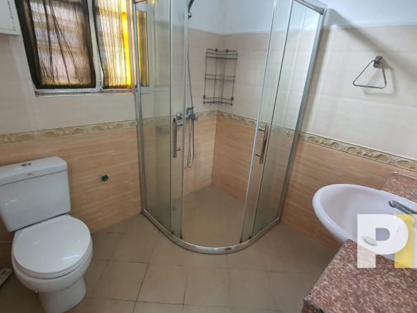 bathroom with tub - Yangon Real Estate