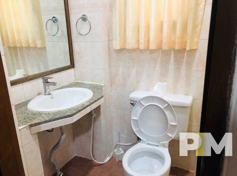 bathroom with tub - Yangon Real Estate