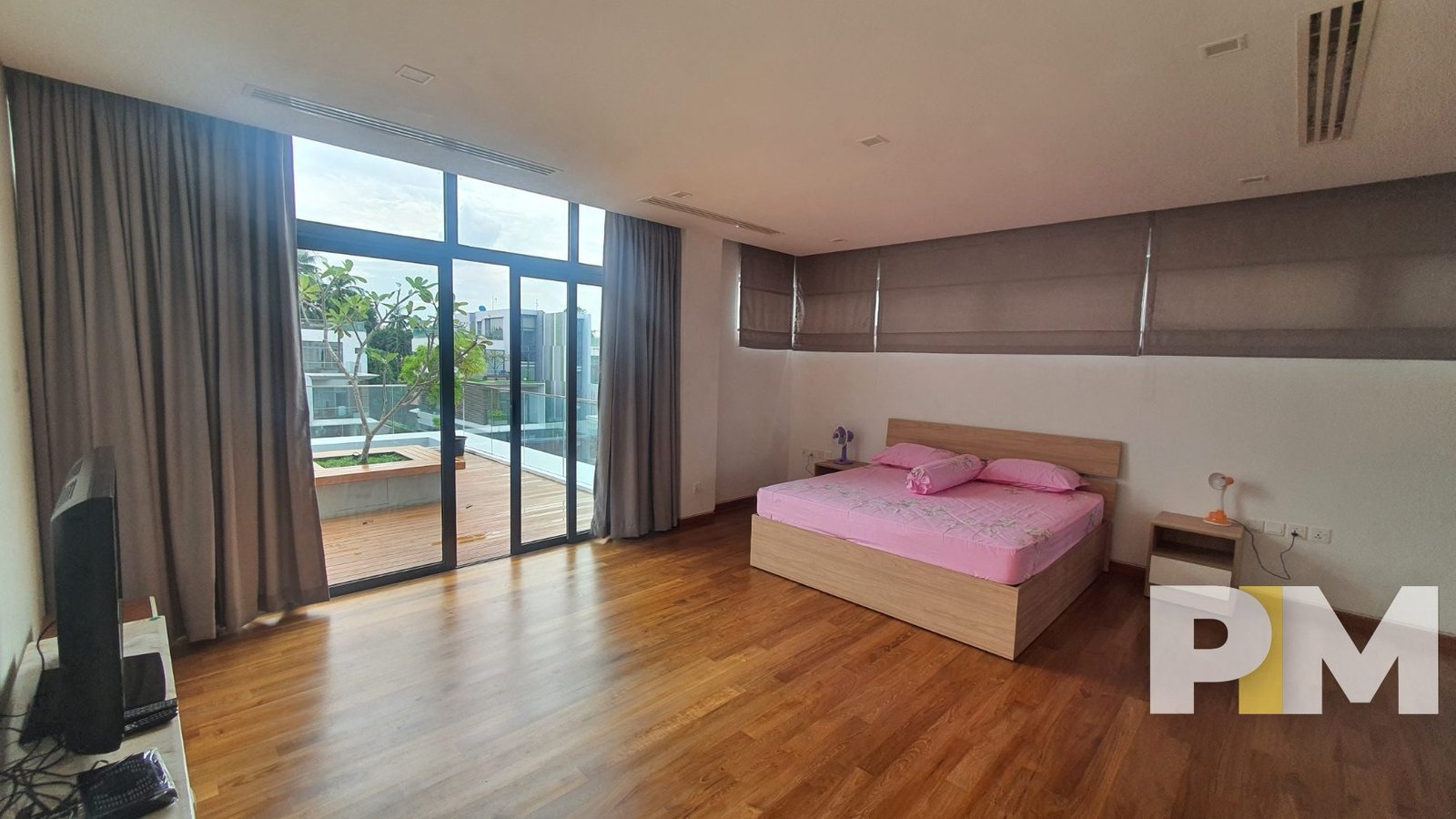 bedroom with balcony - Yangon Property