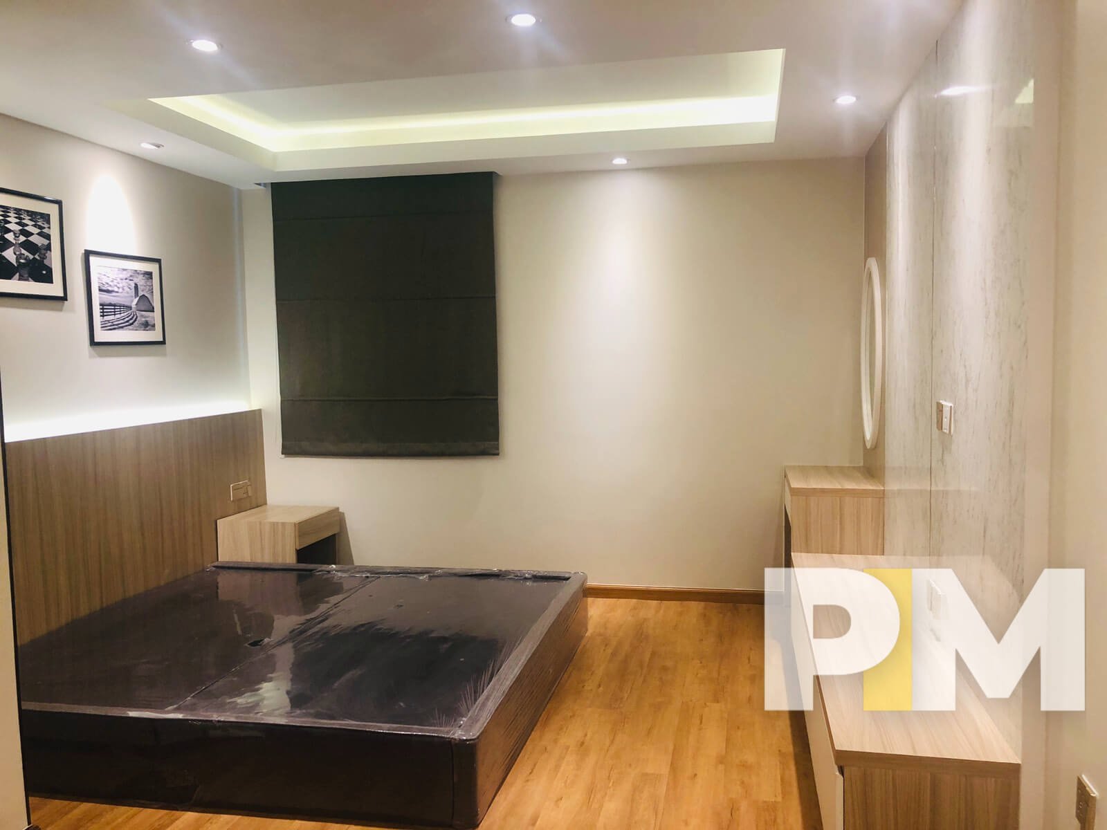 bedroom with bed - Myanmar Condo for rent