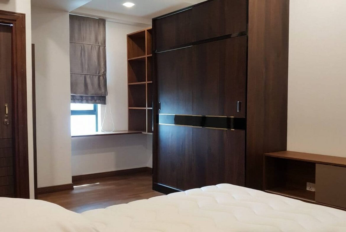 bedroom with closet - Condo for rent in Hlaing