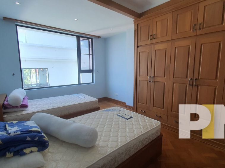 bedroom with closet - Real Estate in Yangon