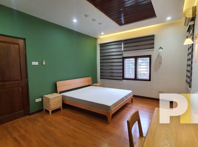 bedroom with study desk - Home Rental Myanmar