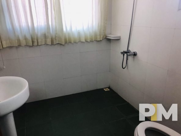 bedroom with tub - Yangon Real Estate