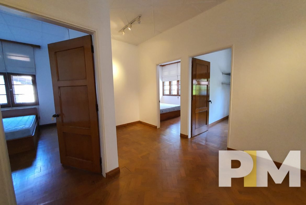 bedrooms - House for rent in Golden Valley
