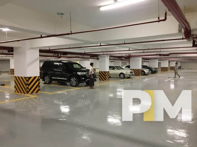 car parking space - Condo for rent in Hlaing