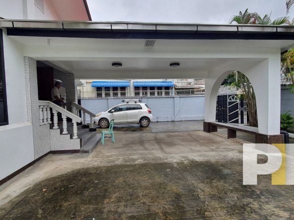 car parking space - Rent in Yangon